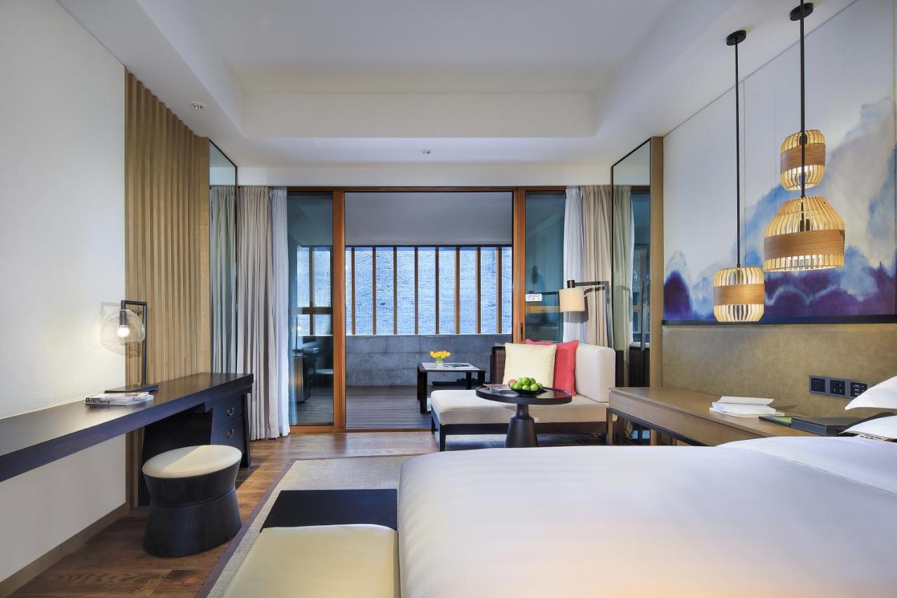 Yangshuo West Street Hotel Εξωτερικό φωτογραφία